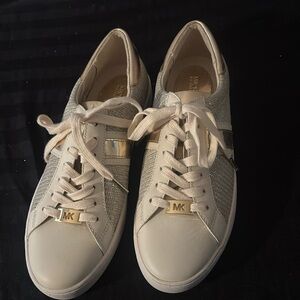 Michael Kors lace up shoes Keaton stripe cream & gold women’s size 8